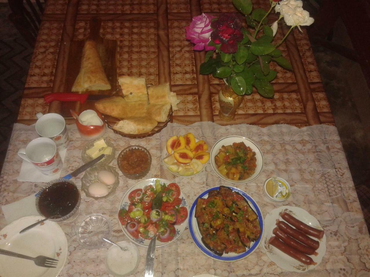 Guesthouse Angelina-Koko Sighnaghi Bagian luar foto